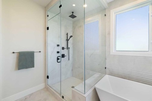 14 Opal Place, Balzac, AB - Indoor Photo Showing Bathroom