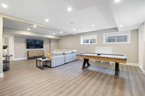 14 Opal Place, Balzac, AB - Indoor Photo Showing Other Room