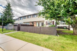 58-175 Manora Place NE Calgary, AB T2A 5P7