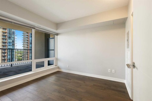 1004-930 6 Avenue Sw, Calgary, AB - Indoor Photo Showing Other Room
