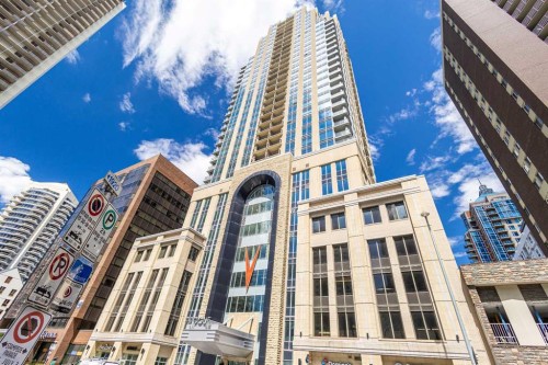 1004-930 6 Avenue Sw, Calgary, AB - Outdoor With Facade