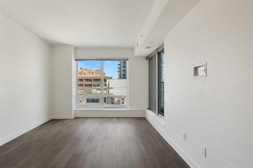 1004-930 6 Avenue Sw, Calgary, AB - Indoor