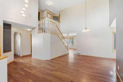 144 Douglas Ridge Close Se, Calgary, AB - Indoor Photo Showing Other Room