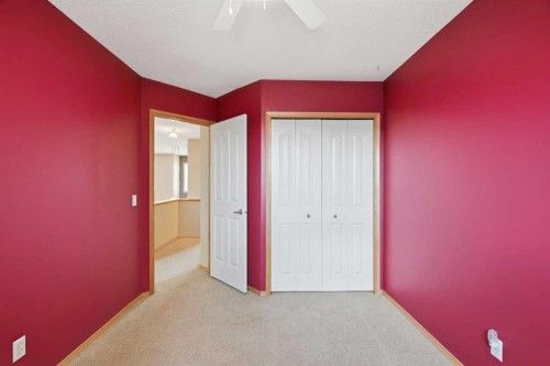144 Douglas Ridge Close Se, Calgary, AB - Indoor
