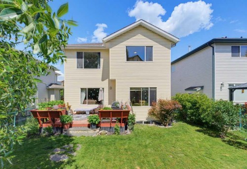 11 Bow Ridge Link, Cochrane, AB 