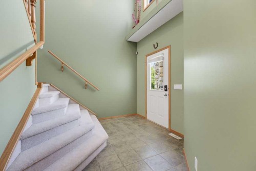 11 Bow Ridge Link, Cochrane, AB 
