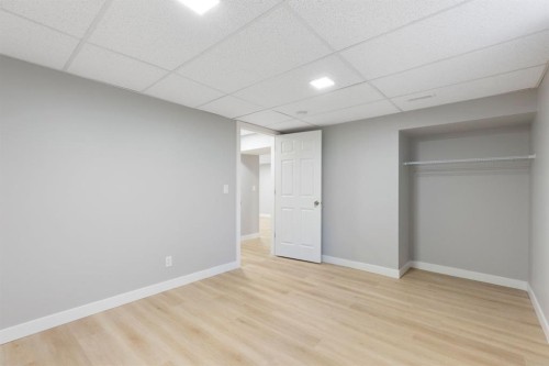 69 Winslow Crescent Sw, Calgary, AB 