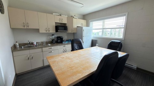 326 40 Avenue Ne, Calgary, AB 