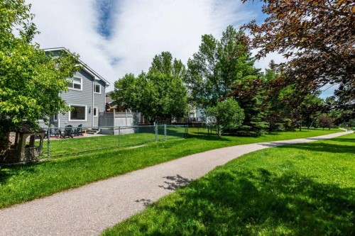 105 Chaparral Court Se, Calgary, AB 
