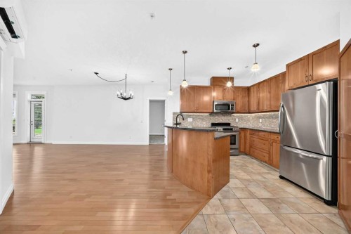 103-4 Hemlock Crescent Sw, Calgary, AB 