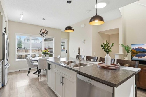 591 Mahogany Boulevard Se, Calgary, AB 