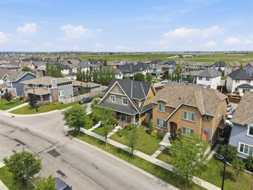 591 Mahogany Boulevard Se, Calgary, AB 