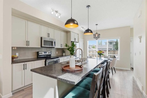 591 Mahogany Boulevard Se, Calgary, AB 
