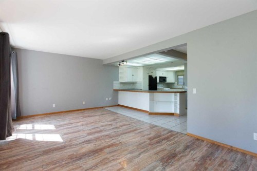 44-336 Rundlehill Drive Ne, Calgary, AB 