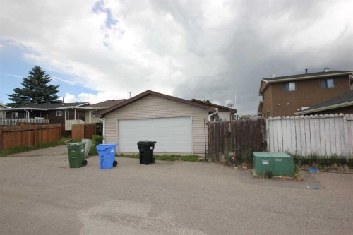 379 Falmere Road Ne, Calgary, AB 