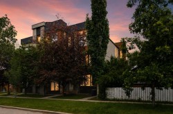 5-308 11 Avenue NE Calgary, AB T3E 0Z1