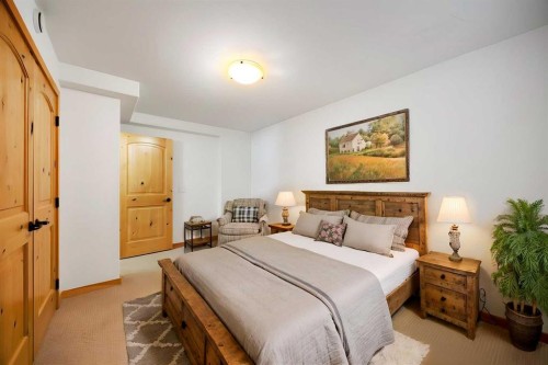 102-714 3Rd Street, Canmore, AB 