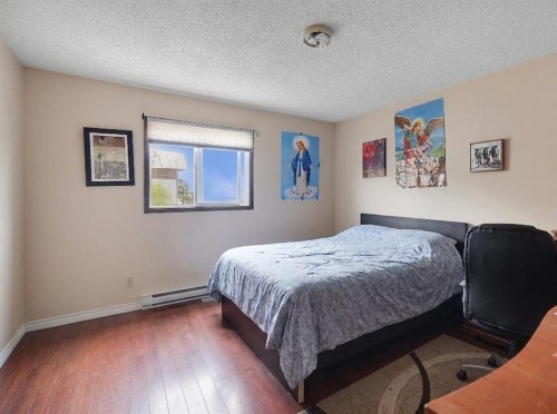 2714 74 Avenue Se, Calgary, AB 