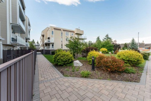 204-3747 42 Street Nw, Calgary, AB - Outdoor