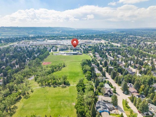 204-3747 42 Street Nw, Calgary, AB - Outdoor With View