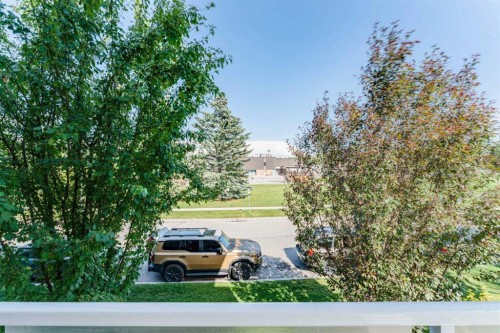 204-3747 42 Street Nw, Calgary, AB - Outdoor