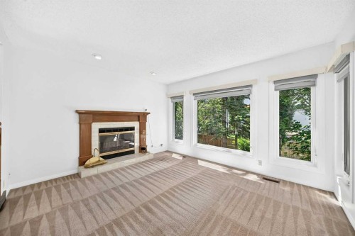 416 Hawkhill Place Nw, Calgary, AB 