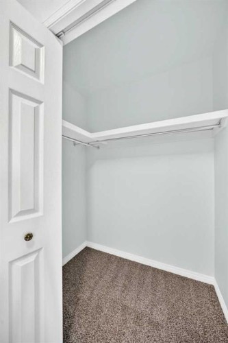 416 Hawkhill Place Nw, Calgary, AB 