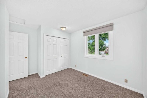 416 Hawkhill Place Nw, Calgary, AB 