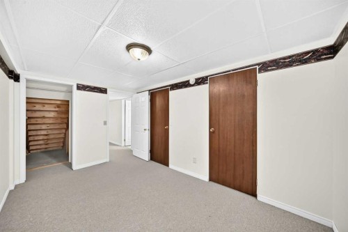 416 Hawkhill Place Nw, Calgary, AB 