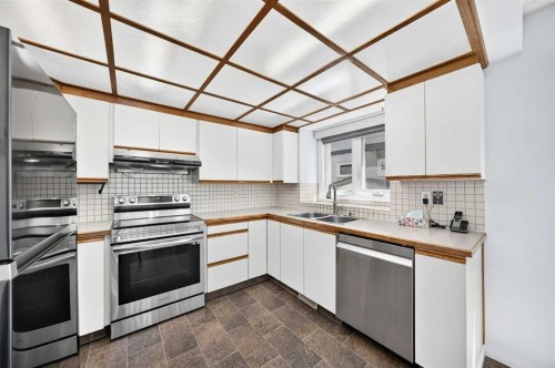 416 Hawkhill Place Nw, Calgary, AB 