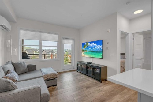 315-55 Wolf Hollow Crescent Se, Calgary, AB - Indoor Photo Showing Living Room