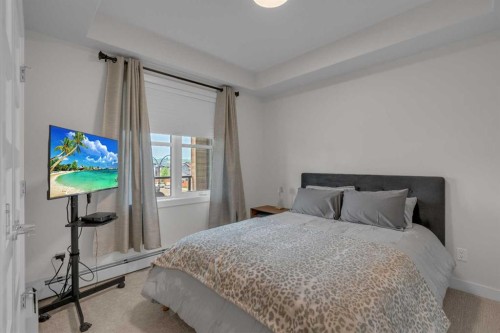 315-55 Wolf Hollow Crescent Se, Calgary, AB - Indoor Photo Showing Bedroom