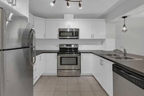18 Windford Crescent Sw, Airdrie, AB 