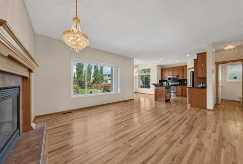 63 Cougartown Close Sw, Calgary, AB 