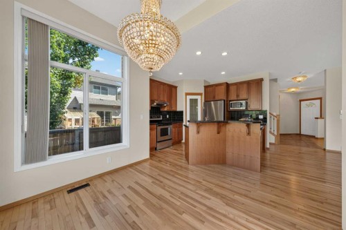 63 Cougartown Close Sw, Calgary, AB 