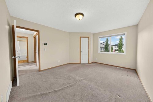 63 Cougartown Close Sw, Calgary, AB 