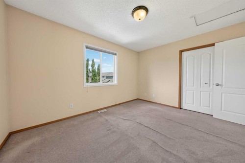 63 Cougartown Close Sw, Calgary, AB 