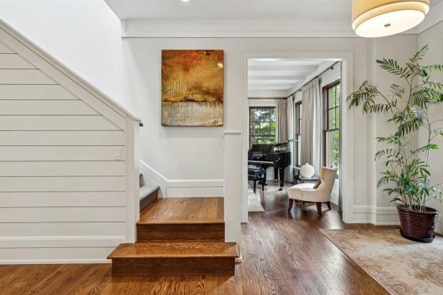 729 Riverdale Avenue Sw, Calgary, AB 