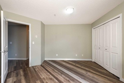 207-5 Saddlestone Way Ne, Calgary, AB - Indoor Photo Showing Other Room