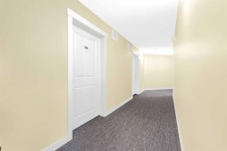 207-5 Saddlestone Way NE Calgary, AB T3J 0S2
