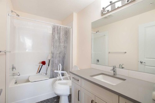 103-200 Cranfield Common Se, Calgary, AB 