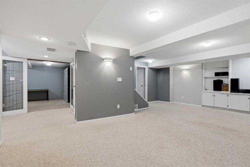 175 Shannon Circle Sw, Calgary, AB 