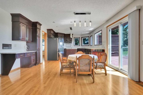 88 Edelweiss Drive Nw, Calgary, AB 