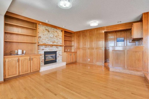 88 Edelweiss Drive Nw, Calgary, AB 