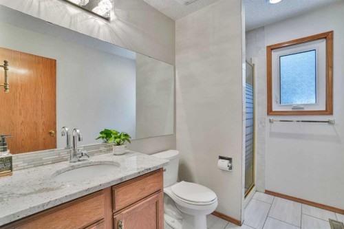 88 Edelweiss Drive Nw, Calgary, AB 