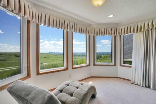 88 Edelweiss Drive Nw, Calgary, AB 