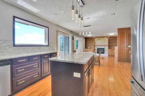 88 Edelweiss Drive Nw, Calgary, AB 