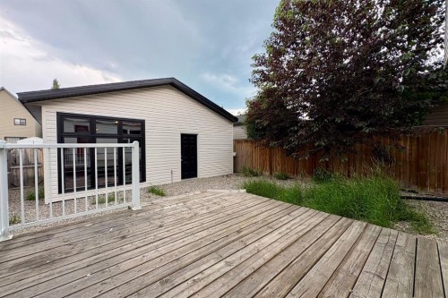 21 Walden Square Se, Calgary, AB 