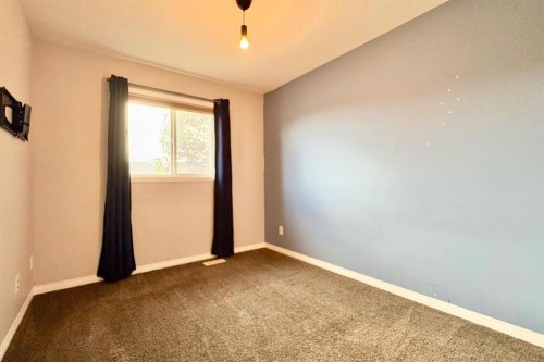 21 Walden Square Se, Calgary, AB 