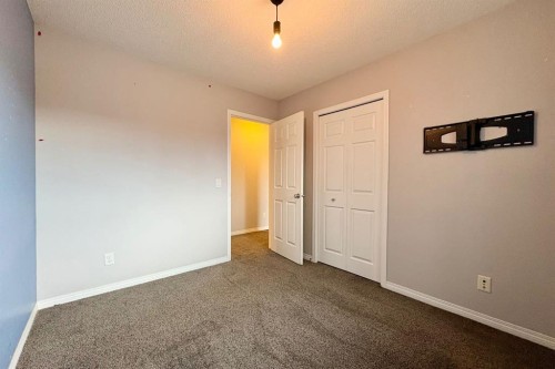21 Walden Square Se, Calgary, AB 